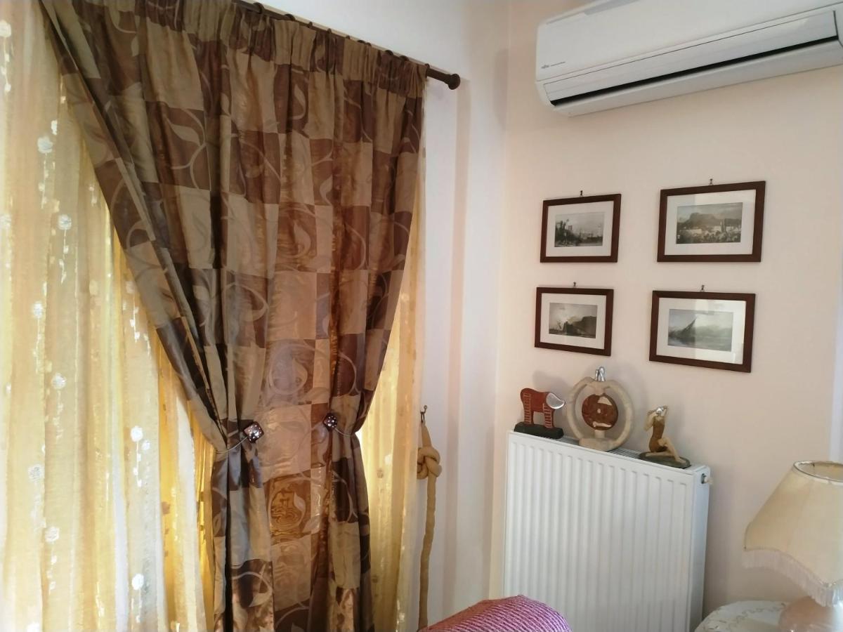 Thalia Apartment In Kalamata, 15' Walk From The City Center And The Beach מראה חיצוני תמונה