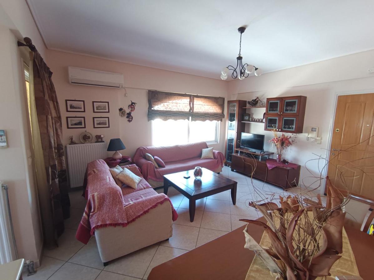 Thalia Apartment In Kalamata, 15' Walk From The City Center And The Beach מראה חיצוני תמונה
