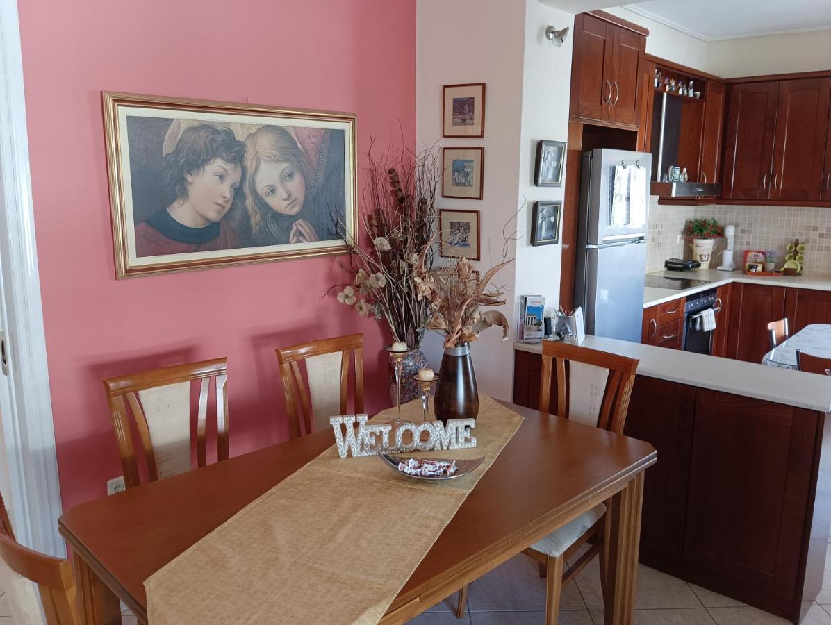 Thalia Apartment In Kalamata, 15' Walk From The City Center And The Beach מראה חיצוני תמונה